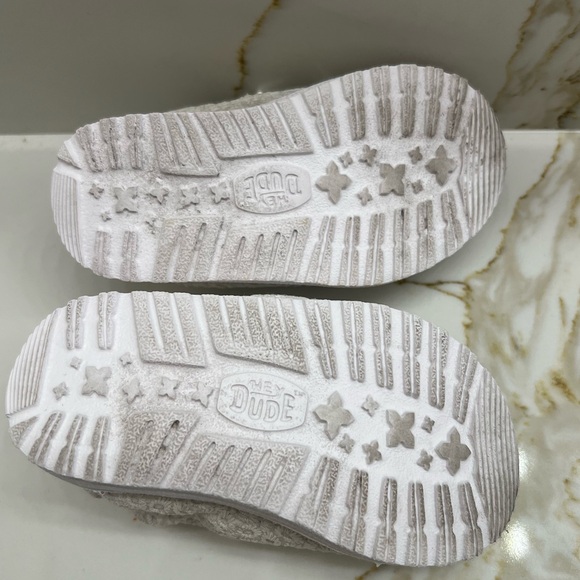 Hey Dude Lil Dudes Eyelet Baby Sneakers - Picture 8 of 9